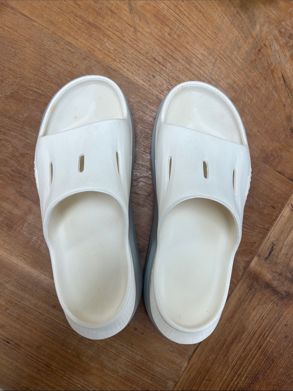 Hoka Slides